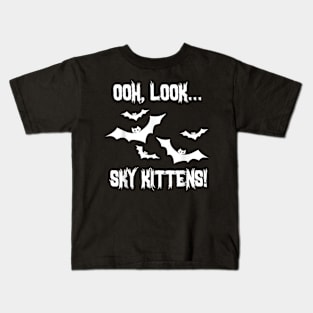 Bat Lover Sky Kittens Bats Lover Cute Funny Kids T-Shirt